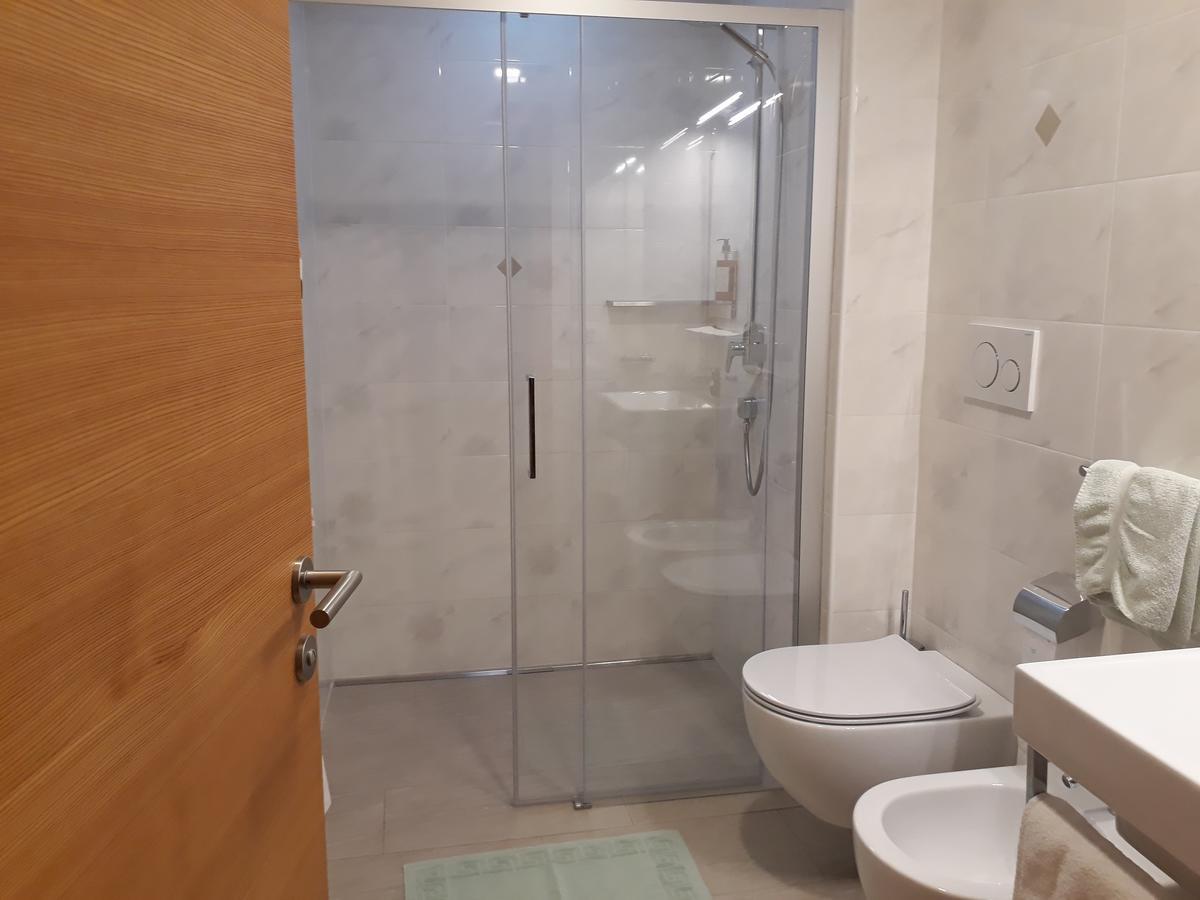 Hotel Pension Moarhof Vallarga Luaran gambar